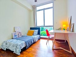 The Lakeshore (D22), Condominium #610143381